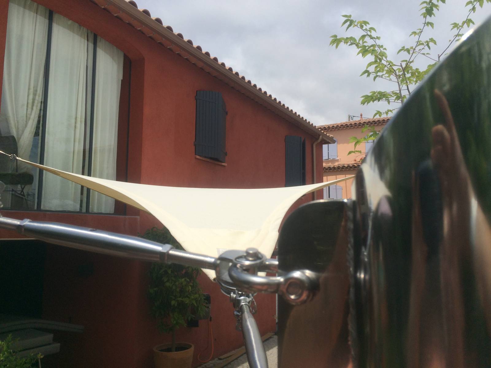 Voile d'ombrage sur mesure a Antibes 06