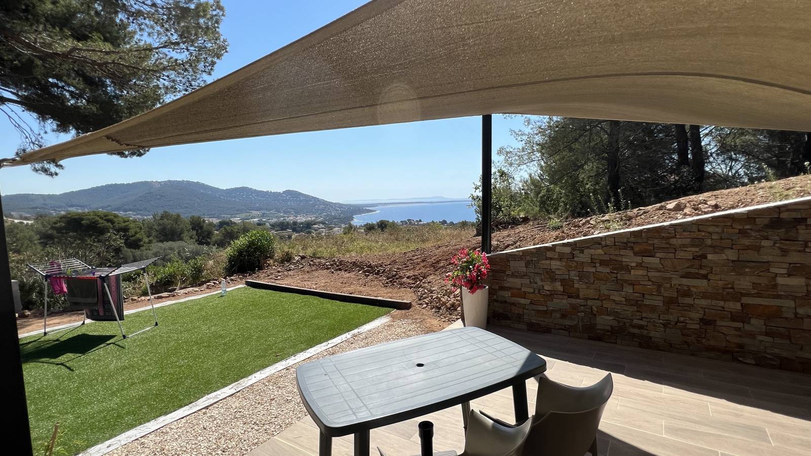 Voile d'ombrage Antibes Alpes Maritimes