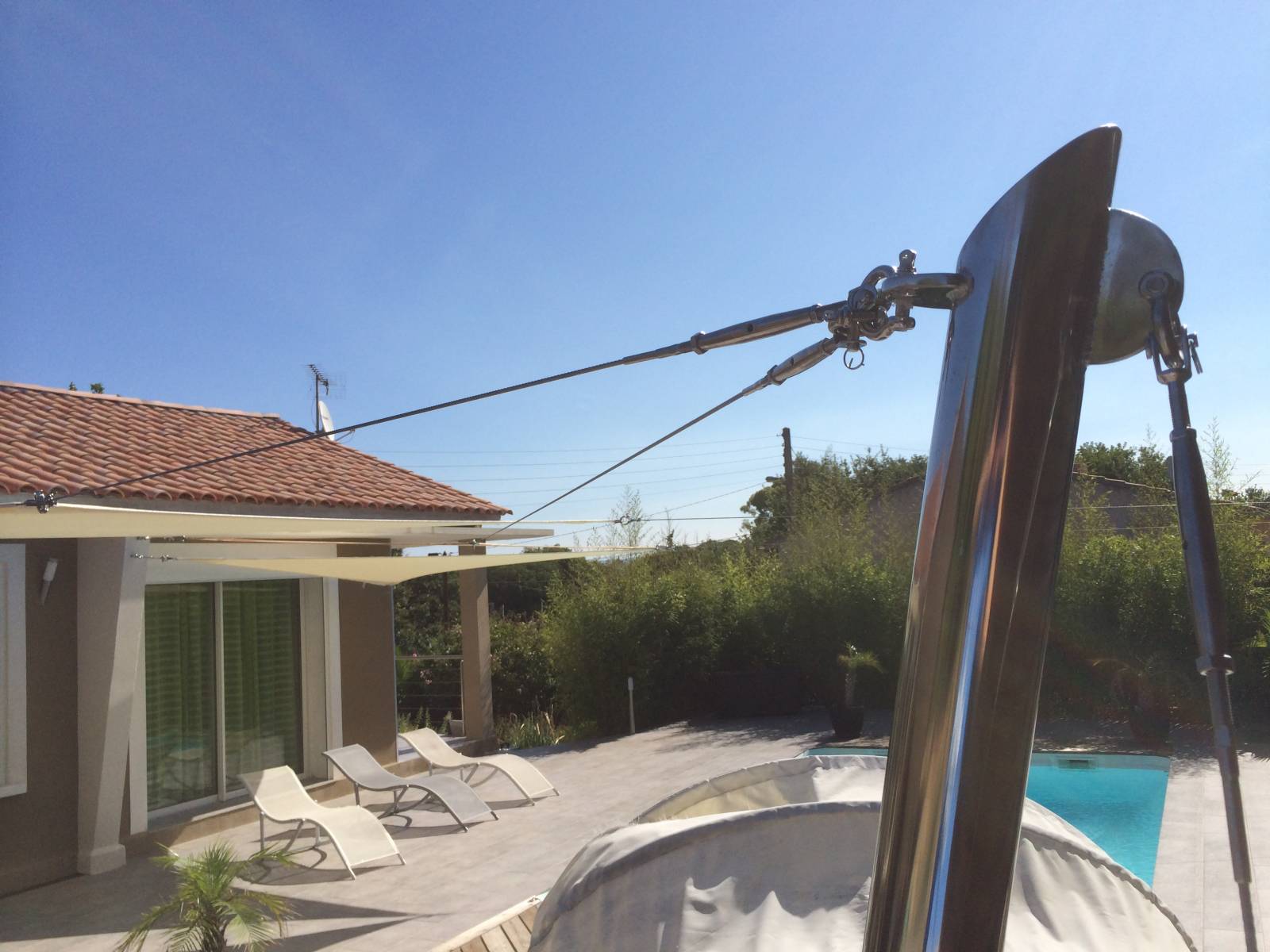 Voile d'ombrageux Cannes poteau inox 