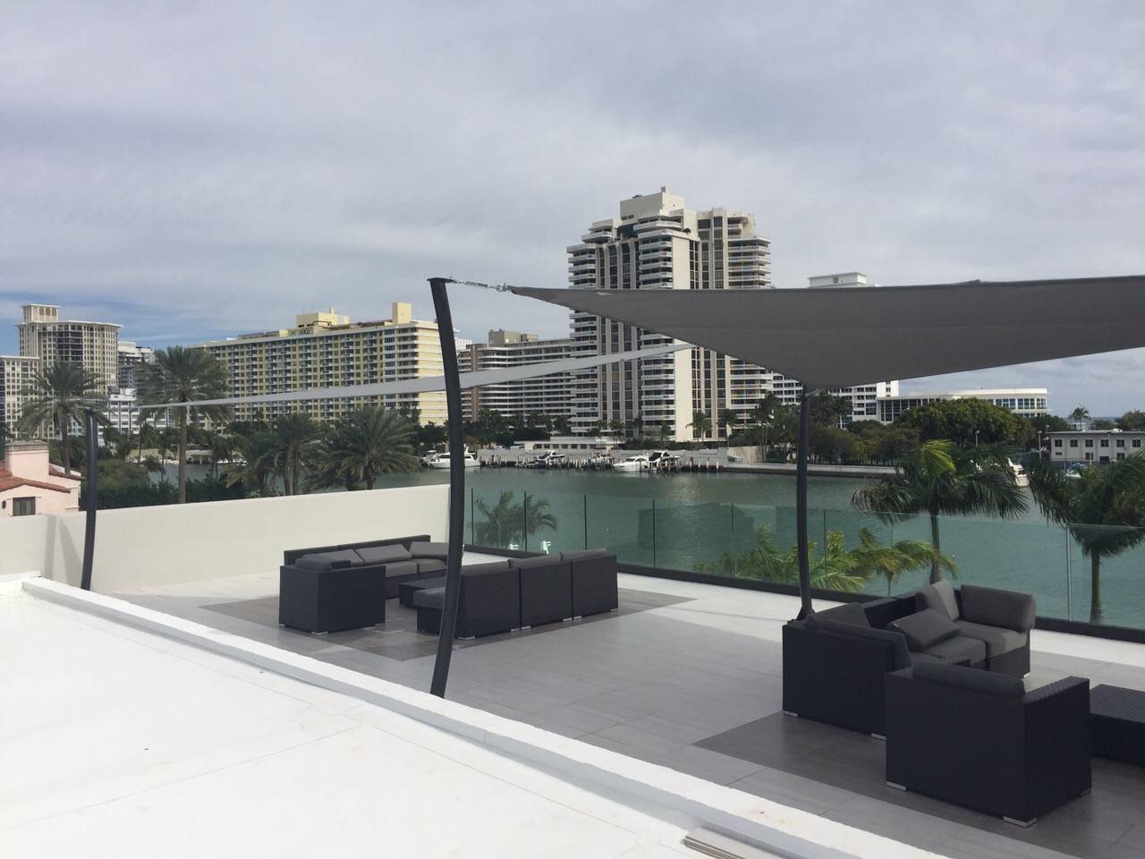 Voile d'ombrage Nice  installation Florida