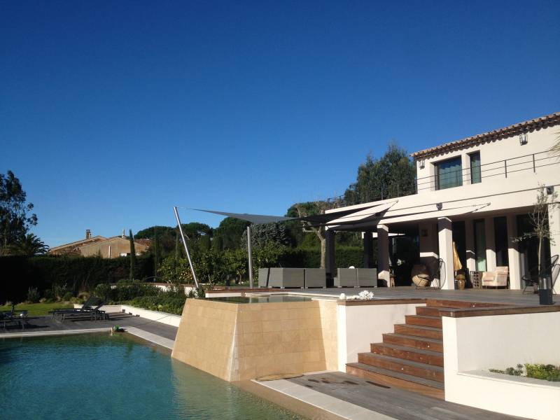 Voile D'ombrage triangle Saint tropez 