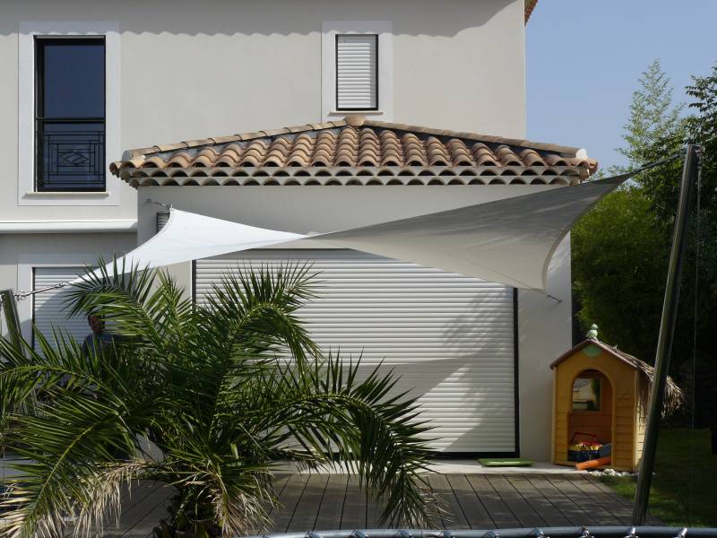 Voile d'ombrage sure mesure a Bandol dans le Var 