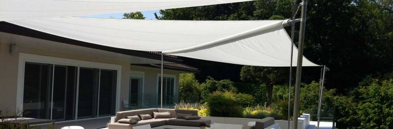 Installateur  voile d'ombrage retractable Aix en Provence 