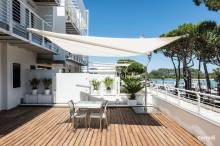 Voile d'ombrage a enroulement a Sanary sur Mer 