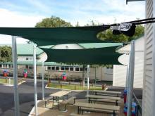 Toile d'ombrage pour lieux publics à Hyères dans la var 83