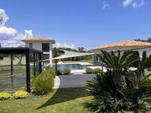 Fabrication sur mesure de voile d'ombrage pour terrasse dans le Var 